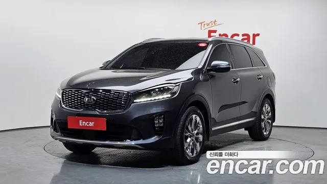 Kia Sorento 2019 — photo 1