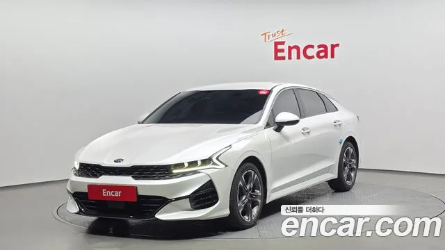Kia K5 2020 — photo 1