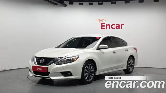 Nissan Altima 2017 — photo 1
