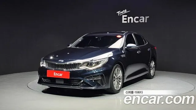 Kia K5 2019 — photo 1