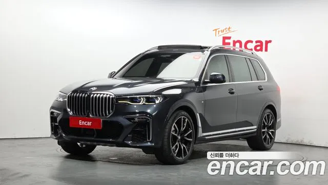 BMW X7 2022 — photo 1
