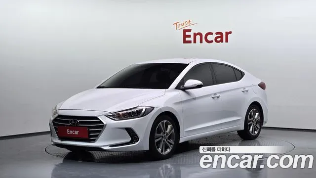 Hyundai AVANTE 2018 — photo 1
