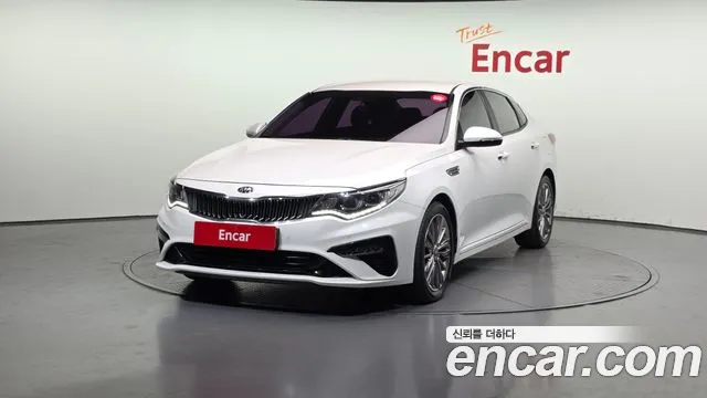 Kia K5 2019 — photo 1