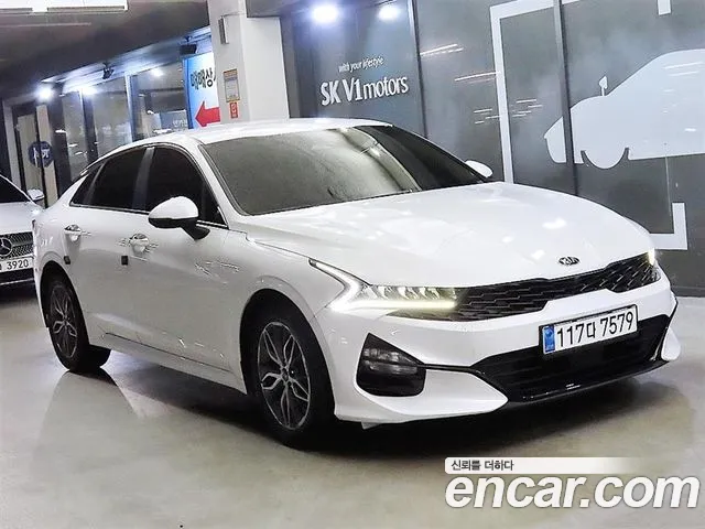Kia K5 2020 — photo 1
