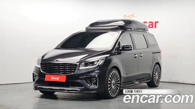 Kia Canival 2019 — photo 1