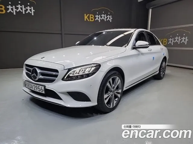Mercedes-Benz C-Class 2020 — photo 1