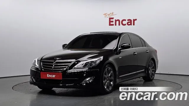 Hyundai Genesis 2012 — photo 1