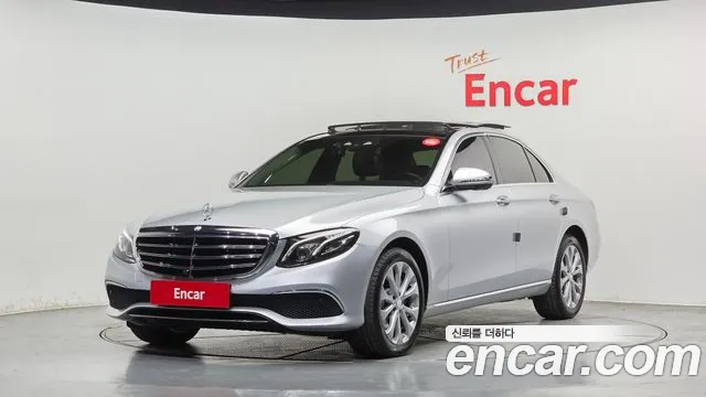 Mercedes-Benz E-Class 2017 — photo 1