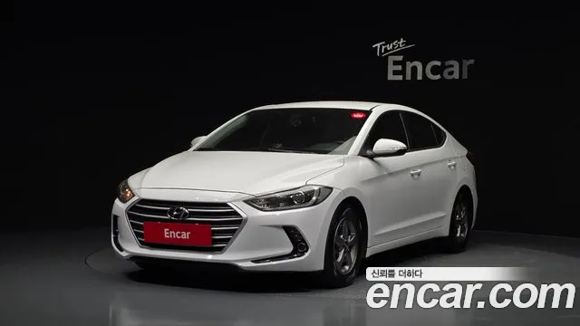 Hyundai AVANTE 2016 — photo 1
