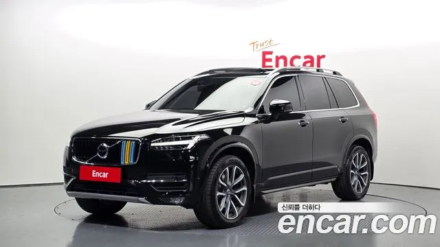 Volvo XC90 2017 — photo 1