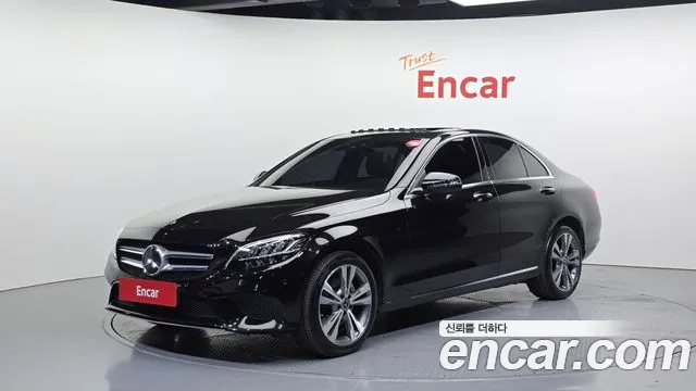 Mercedes-Benz C-Class 2020 — photo 1