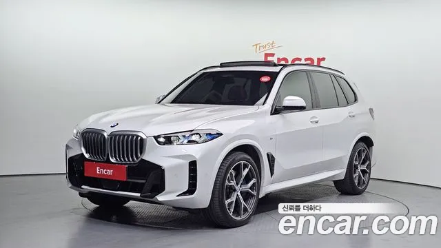BMW X5 2025 — photo 1