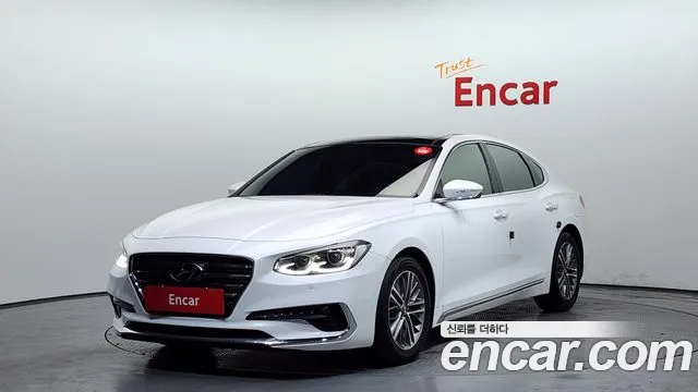 Hyundai Grandeur 2018 — photo 1