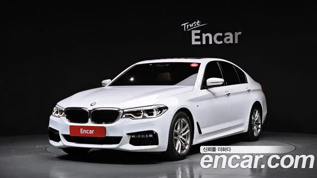 BMW 5-Series 2017 — photo 1