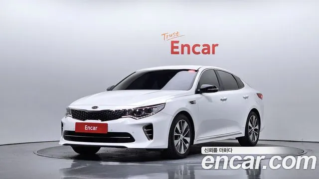 Kia K5 2017 — photo 1