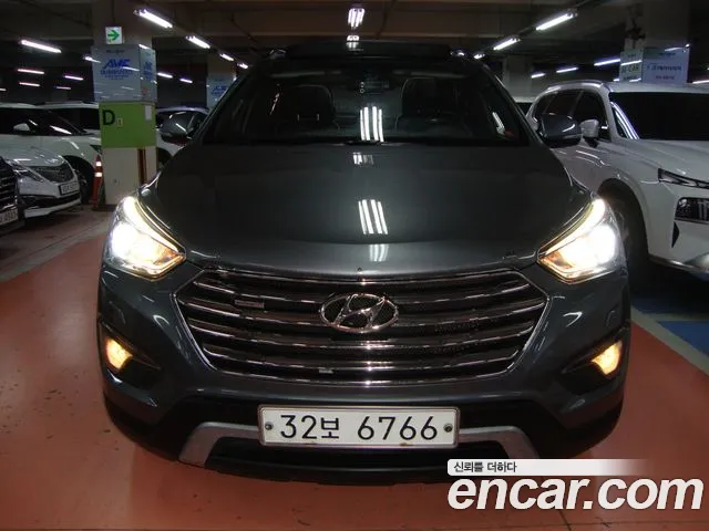 Hyundai Santafe 2015 — photo 1