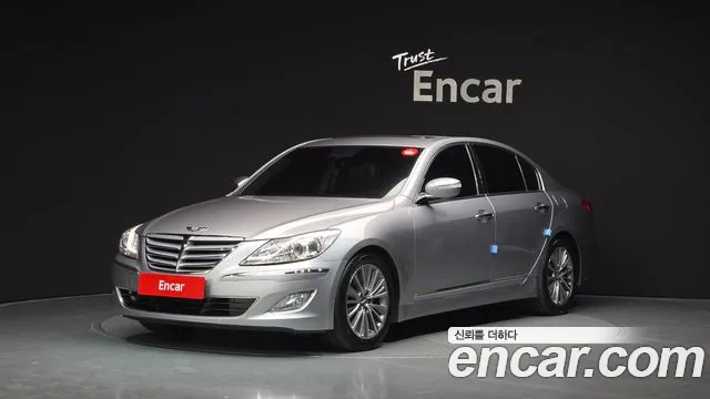 Hyundai Genesis 2013 — photo 1