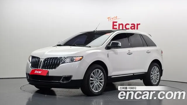 Lincoln MKX 2013 — photo 1