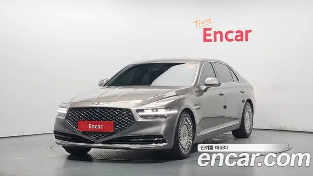 Genesis G90 2019 — photo 1