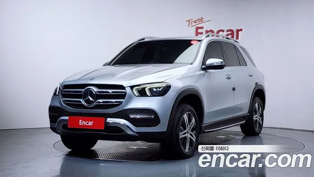 Mercedes-Benz GLE-Class 2019 — photo 1
