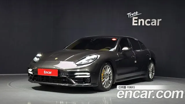 Porsche Panamera 2014 — photo 1
