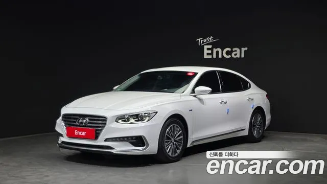 Hyundai Grandeur 2018 — photo 1