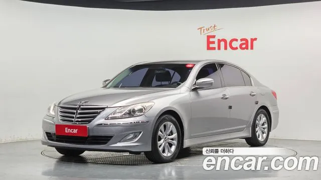 Hyundai Genesis 2012 — photo 1