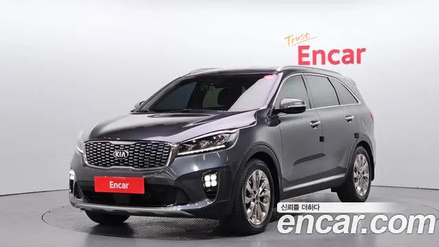 Kia Sorento 2018 — photo 1