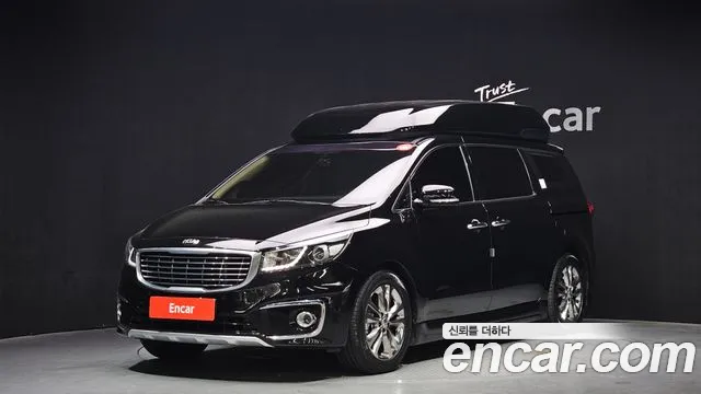 Kia Canival 2016 — photo 1