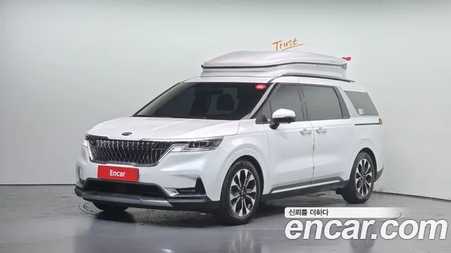 Kia Canival 2021 — photo 1