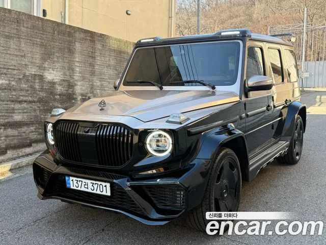 Mercedes-Benz G-Class 2022 — photo 1