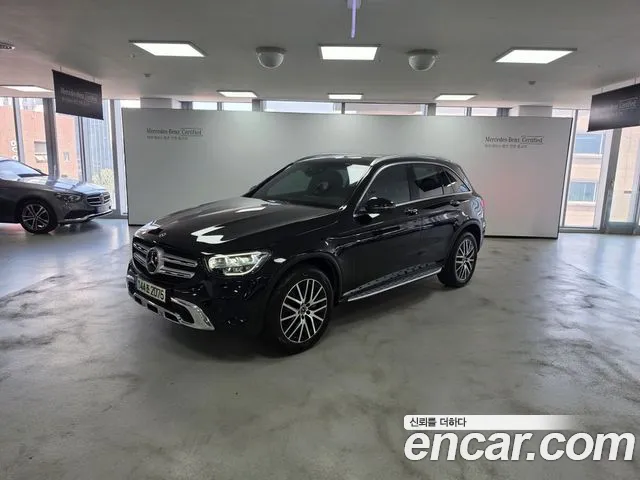 Mercedes-Benz GLC-Class 2021 — photo 1