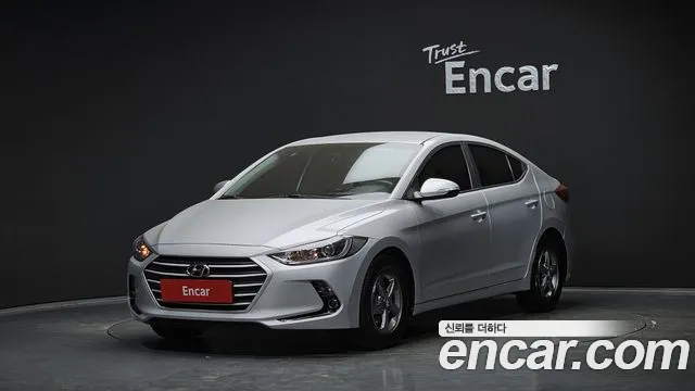 Hyundai AVANTE 2017 — photo 1