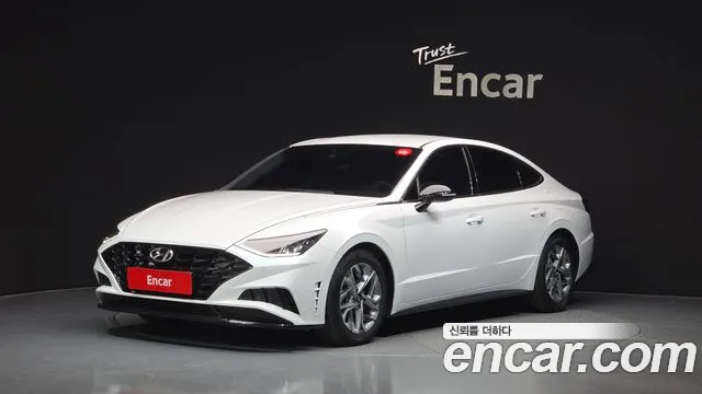 Hyundai Sonata 2022 — photo 1