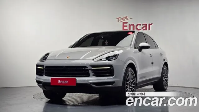 Porsche Cayenne 2021 — photo 1