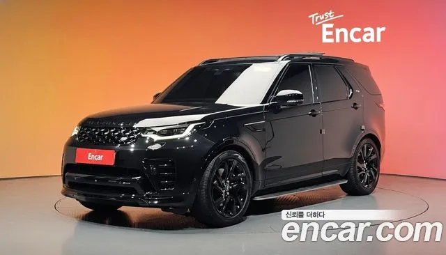 Land Rover Discovery 2023 — photo 1