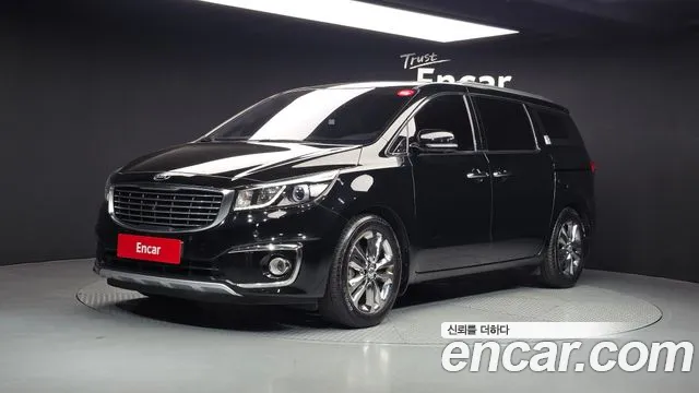 Kia Canival 2016 — photo 1