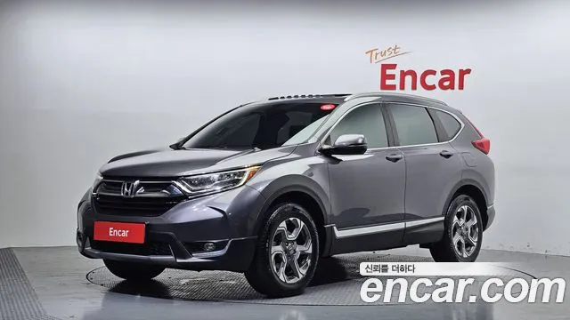 Honda CR-V 2017 — photo 1