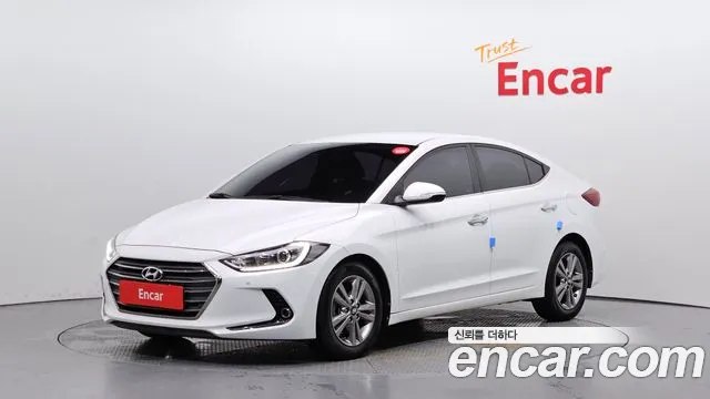 Hyundai AVANTE 2018 — photo 1