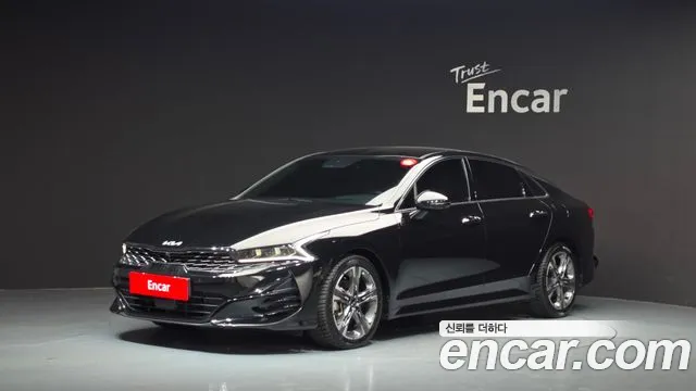 Kia K5 2023 — photo 1