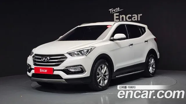 Hyundai Santafe 2018 — photo 1