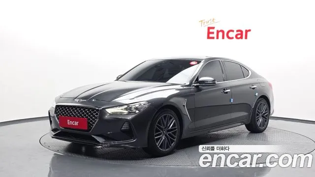Genesis G70 2018 — photo 1