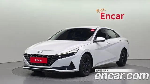 Hyundai AVANTE 2023 — photo 1