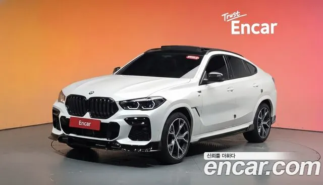 BMW X6 2022 — photo 1