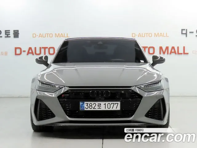 Audi RS7 2021 — photo 1
