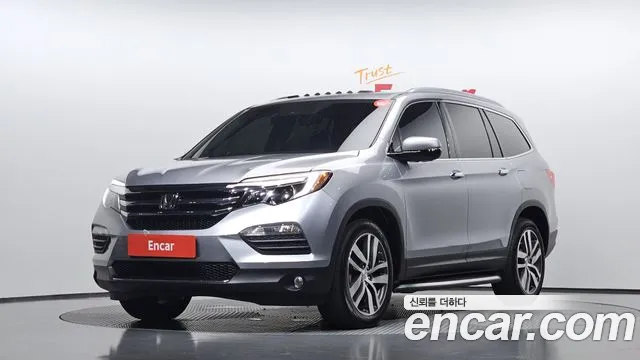Honda Pilot 2017 — photo 1