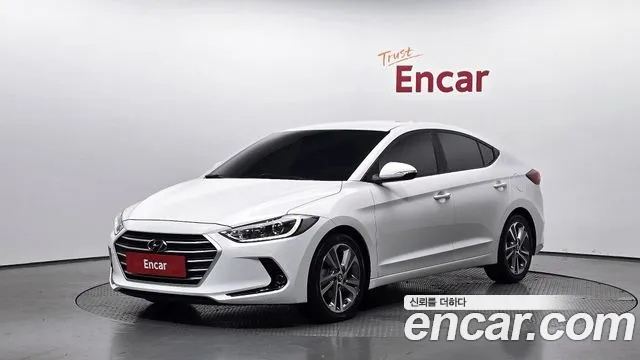 Hyundai AVANTE 2018 — photo 1
