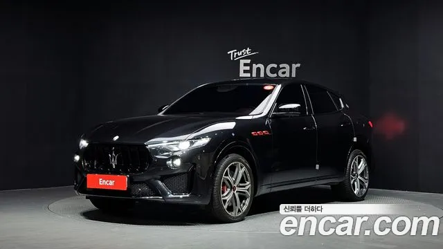Maserati Levante 2019 — photo 1