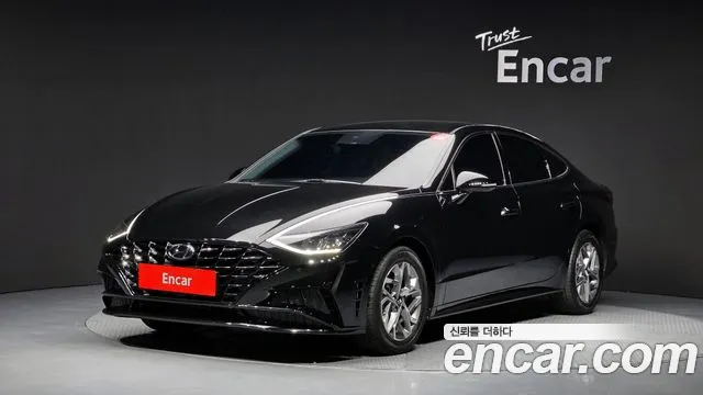 Hyundai Sonata 2022 — photo 1