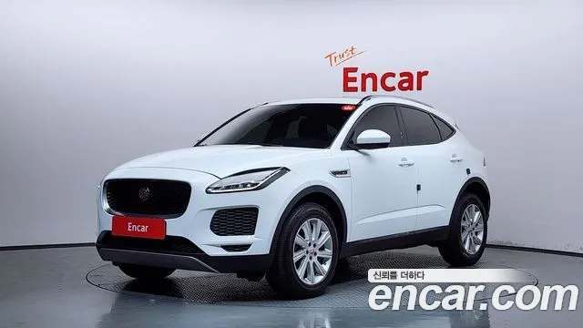 Jaguar E-PACE 2019 — photo 1
